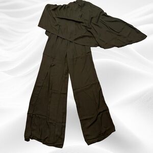 Krisa Revolve Black One Shoulder/Strapless Layered‎ Wide Leg Slit jumpsuit XS